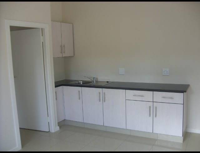 1 BEDROOM APARTMENT TO LET IN PRESTBURY